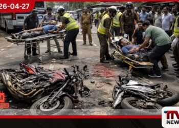 නානුඔය හන්දියේ යතුරුපැදි දෙකක් ගැටෙයි