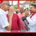 ලෝක කම්කරු දිනය නිවාඩු දිනයක් බවට  පත්කර වසර 70ක් පිරීම නිමිත්තෙන්  ටී.බී. ඉලංගරත්න මැතිඳුන්ගේ පිළිරුවට  පුෂ්පෝපහාර
