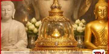 ඇමරිකාවේ ටෙක්සාස්හිදී  මෙරටින් වැඩම කළ  සර්වඥ ධාතූන් වහන්සේලා  ප්‍රදර්ශනය කෙරේ