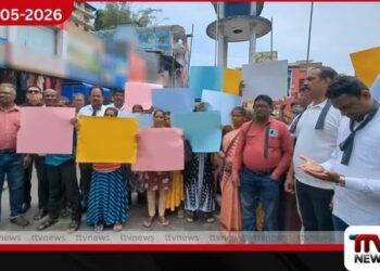 ගැහුවොත් ගහනවා ඉවසුවා ඇති