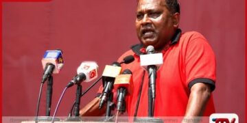 ආණ්ඩුවේ ඉන්නේ වෘත්තීය සමිති නායකයෝ වුණාට එක ඉල්ලීමක්වත් දුන්නද?
