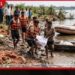 නර්මදා නදියේ බෝට්ටු අනතුරෙන්  අවසන් මොහොතේත් දරුවා වැළඳගෙන සිටි මවකගේ සිරුර හමුවේ