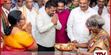 දෙමළ සංස්කෘතික අනන්‍යතාවය විදහා පෑ  කම්බන් උළෙල  ජනපති ප්‍රධානත්වයෙන්  වැල්ලවත්තදී