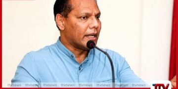 මුදල් ලේකම්වරයා  වරප්‍රසාද කමිටුව හමුවට  කැඳවිය යුතුයි දයාසිරි ජයසේකර