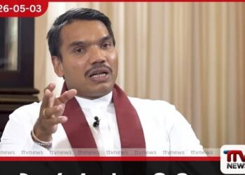 එදා රාජපක්ෂලාට බැනපු  මාලිමා රජයේත්  අද ද්විත්ව පුරවැසියන් ඉන්නවා නාමල් රාජපක්ෂ