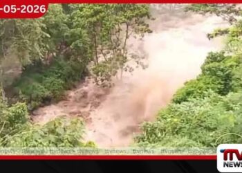 කොත්මලේ ජලාශයේ  මඩ සොරව්ව වසර දෙකකට පසු  විවෘත කෙරේ