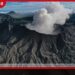 ඉන්දුනීසියාවේ ඩුකොනෝ ගිනි කන්ද  සක්‍රීය වීමෙන් කඳු නගින්නන් තිදෙනෙකුට  දිවි අහිමි වෙයි