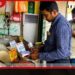බොකුන්දර  ආර්ථික මධ්‍යස්ථානයේදී  වැඩි මිලට කීරි සම්බා  විකිණූ වෙළෙන්දෙක් කොටු