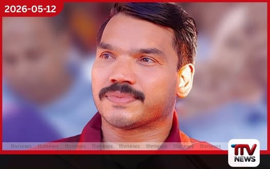 සමාජ මාධ්ය බලන්න එපා කියලා බිරිඳට උපදෙස් දුන්නා මන්ත්රී නාමල් රාජපක්ෂ