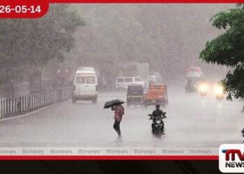 තද සුළං සහ  අධික වර්ෂාව හේතුවෙන් ඉන්දියාවේ උත්තර් ප්‍රදේශ් ප්‍රාන්තයේ  100ක් මියයයි