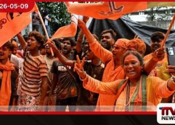 බටහිර බෙංගාලයේ නව දේශපාලන පරිච්ඡේදයක්