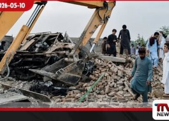 පාකිස්ථානය අලෙලු කළ බිහිසුණු මරාගෙන මැරෙන ප්රහාරය පොලිස් නිලධාරීන් 14කගේ ඉරණම තීරණය වූ හැටි