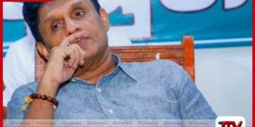 ආණ්ඩුව ගොවියා රජ කරනවා කියා  ගොවි ජනතාව විනාශ කර අවසන්
