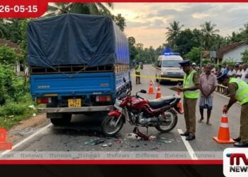 අඹන්පොළදී  යතුරුපැදියක් ලොරියක  ගැටී පුද්ගලයෙකු  ජීවිතක්ෂයට