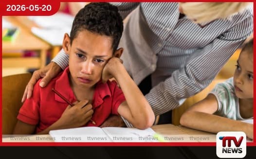 පාසල් සිසුවෙකුට අසභ්ය වීඩියෝ යැවූ ගුරුවරියට වසර 15ක ඉගැන්වීම් තහනමක්