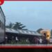 වනවාසල දුම්රිය අනතුරෙන්  මගීන් 12කට තුවාල දුම්රිය මැදිරියක් පෙරළී යාමෙන්  අනතුර තවත් දරුණු වෙයි