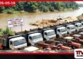 ඇළහැර අඹන් ගඟෙන්  අනවසරයෙන් වැලි ගොඩදැමූ  ටිපර් 10ක් සහ ට්‍රැක්ටර් 22ක්  බකමුණ පොලීසියෙන් කොටු කරගනී!