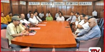 ‘පරණ පුරුදු බැල්මක්’ ඩී.ආර්. විජයවර්ධන  අනුස්මරණ සාහිත්‍ය අත්පිටපත්  සමීක්ෂණ මණ්ඩලයට භාරදෙයි