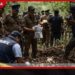 දහඅට වංගුව ගුරුළුපොත රක්ෂිතයෙන් අභිරහස් මිනිස් ඇටසැකිල්ලක් හමුවේ තෙල්දෙණියේ පුද්ගලයෙකුගේ හැඳුනුම්පතක් ද සොයාගැනේ