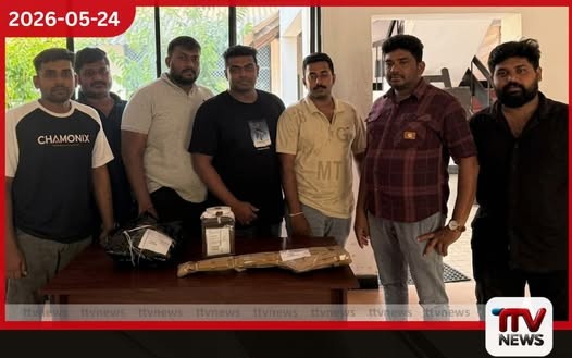 සෝමාවතිය රක්ෂිතයේ ගසක් මුල වළදමා තිබූ T-56ක් මතුවෙයි