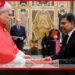 ශ්රී ලංකාවේ නව වතිකානු තානාපතිවරයා ශුද්ධෝත්තම පාප් වහන්සේ වෙත අක්තපත්ර පිළිගන්වයි