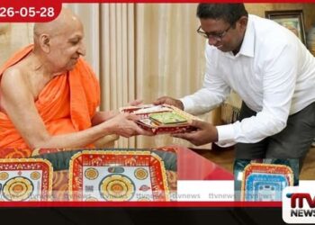 මහනුවර සොහොයුරන් දෙදෙනෙකුගෙන් පරිසර හිතකාමී නවතම මල් වට්ටියක්
