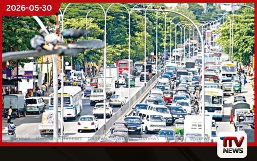 වේයන්ගොඩ වෙසක් කලාපය හේතුවෙන් කටුනායක – නිට්ටඹුව මාර්ගයේ ගමනාගමන තදබදයක්