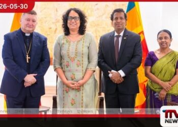 අග්‍රාමාත්‍ය ආචාර්ය හරිනි අමරසූරිය  සහ වතිකාන තානාපතිවරයා  අතර හමුවක්