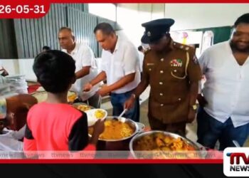 සම්බුදු වෙසක් තෙමගුල නිමිත්තෙන්  ස්ත්‍රැදන් වත්තේ බත් දන්සලක්