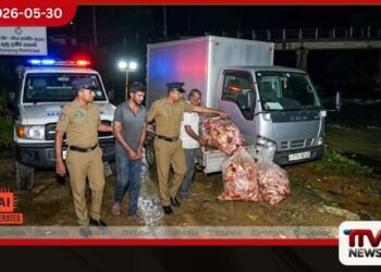 කුකුල් මස් අපද්රව්ය හැටන් ඔයට මුදාහැරීමට උත්සාහ කළ සැකකරුවන් දෙදෙනෙකු අත්අඩංගුවට