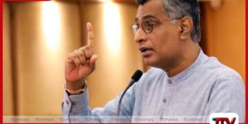 ඉන්ධන මිල ඉහළ යාම පාලනාධිකාරියේ දුර්වලතාවක් පාඨලී චම්පිකගෙන් චෝදනා
