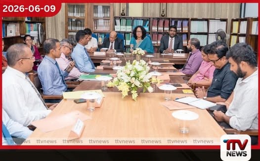 විදුහල්පතිවරුන්ගේ දිගුකාලීන වැටුප් ගැටලුවට කැබිනට් මණ්ඩලයෙන් ස්ථිර විසඳුමක්