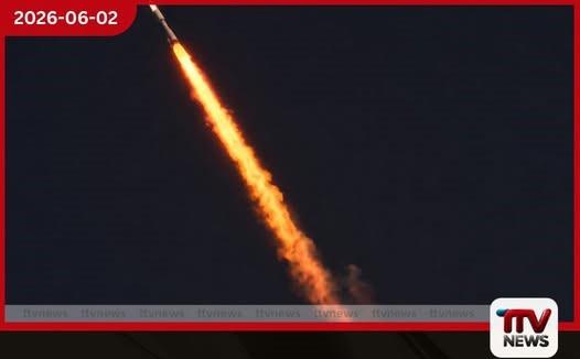 පුත්ලම අහසේ ගිනි ජාලාවක්.. මිසයිලයක්දැයි ජනතාව භීතියෙන්