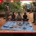 පුරාවස්තු කැණීම් කළ  තිදෙනෙක් උපකරණ සමඟ  අත්අඩංගුවට