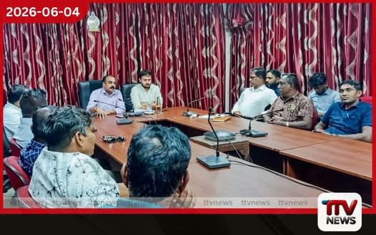 ත්රිකුණාමල දිස්ත්රික්කයේ මහජන දින වැඩසටහනක්