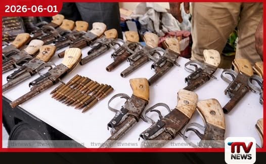 දෙමටගොඩදී දේශීයව නිෂ්පාදිත ගිනිඅවි 19ක් සහ මත්පෙති ලක්ෂයකට අධික තොගයක් පොලිස් භාරයට
