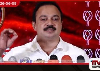 “රාජ්ය පාලනය ගැන දැනුමක් නැති බෝක්කුවල බීඩිකොට ඇදපු අයට රට භාර දීලා මීට වඩා දෙයක් බලාපොරොත්තු වෙන්න බෑ”