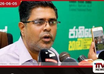 “ආර්ථිකය ට්රැක් එකට වැටිලා කිව්ව මහ බැංකු අධිපති දැන් මොකද කියන්නේ?”