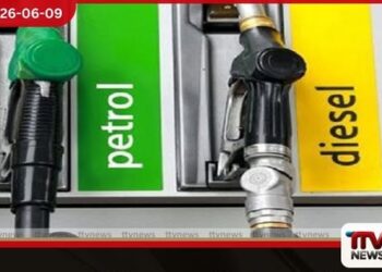 ඉන්ධන පටවාගත්  නෞකා දෙකක්  ශ්‍රී ලංකාවට