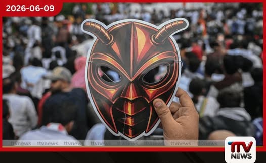 ඉන්දියාවේ කැරපොත්තන්ගේ පක්ෂය මෝදි රජයට එරෙහිව නැගී එන අමුතුම තරුණ කැරැල්ල