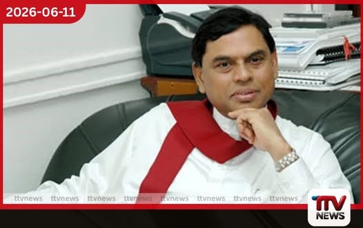 මැතිවරණ ටී-ෂර්ට්වලට සංචාරක ප්රවර්ධන මුදලින් මිලියන 7.8ක් කුඩු කරලා බැසිල් රාජපක්ෂ අත්අඩංගුවට ගන්න වරෙන්තු