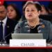 මියන්මාරයේ පවතින අර්බුදයට විසඳුම් සෙවීමට පිලිපීන විදේශ අමාත්යවරිය මියන්මාර වාර්ගික කණ්ඩායම්හමුවීමට සූදානම්