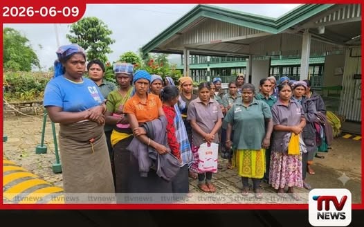 රු. 200ක දීමනාව නොදීමට එරෙහිව දික්ඔය ඩන්කන් වතුයායේ කම්කරුවන් දින 5ක සිට වැඩ වර්ජනයක