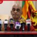 වගකීම් ඉටු කරන ගමන් දේශපාලනය කරන හැටි ඉගෙන ගන්න