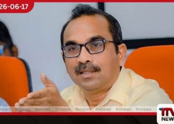මන්ත්රීකම රස්සාවක් නෙවෙයි පිච්චෙන්නේ නැතුව ගොනාට නොඇඳ ඉන්න දැනගන්න ඕනේ