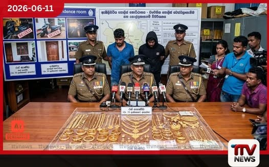 පොලිස් නිලධාරීන් ලෙස වෙස්වලාගෙන නිවාස කොල්ලකෑ සැකකරුවන් තිදෙනෙක් අත්අඩංගුවට