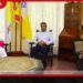 සෞඛ්‍ය හා ජනමාධ්‍ය අමාත්‍ය  වෛද්‍ය නලින්ද ජයතිස්ස  මහනුවර රදගුරුතුමන්  බැහැ දකියි