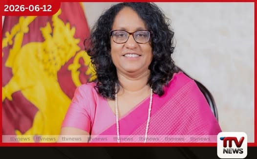 පාසැල් වලට යාමට ප්රදේශයේ මන්ත්රීවරුන්ට තහනමක් නෑ