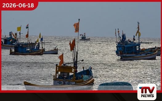ඉන්දීය ට්රෝලර් යාත්රා 2,000ක් උතුරු මුහුදු සීමාව ආක්රමණය කරයි