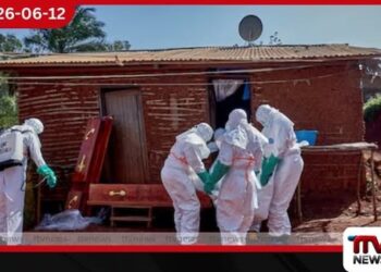මිනී පෙට්ටියත් ඉරිතලා යයි…